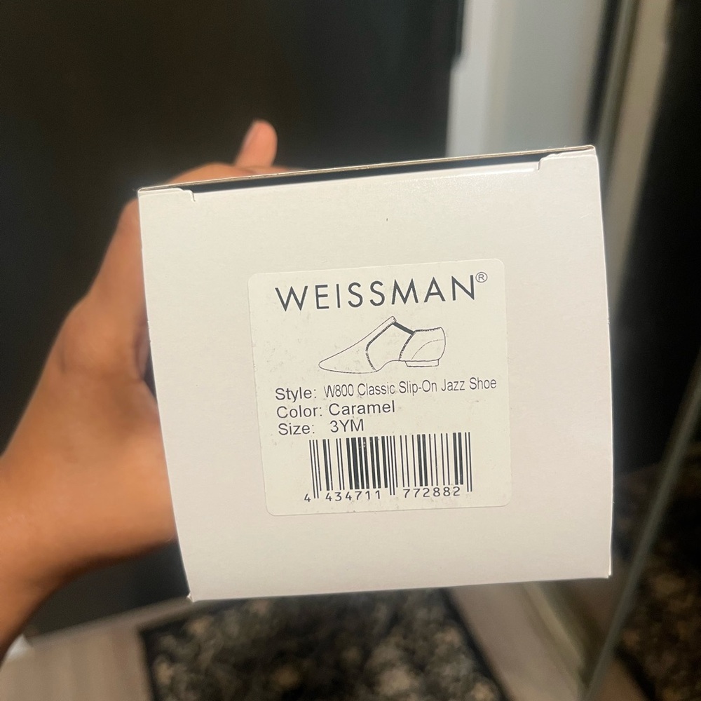 Weissman Caramel Slip-On Jazz Shoe